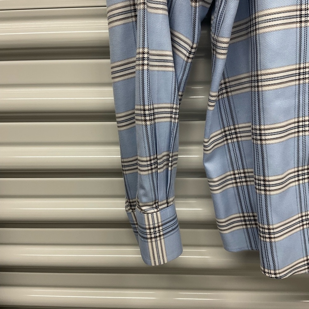 Jos. A. Bank Men's Blue Plaid Button Down Shirt Size L - Picture 4 of 4